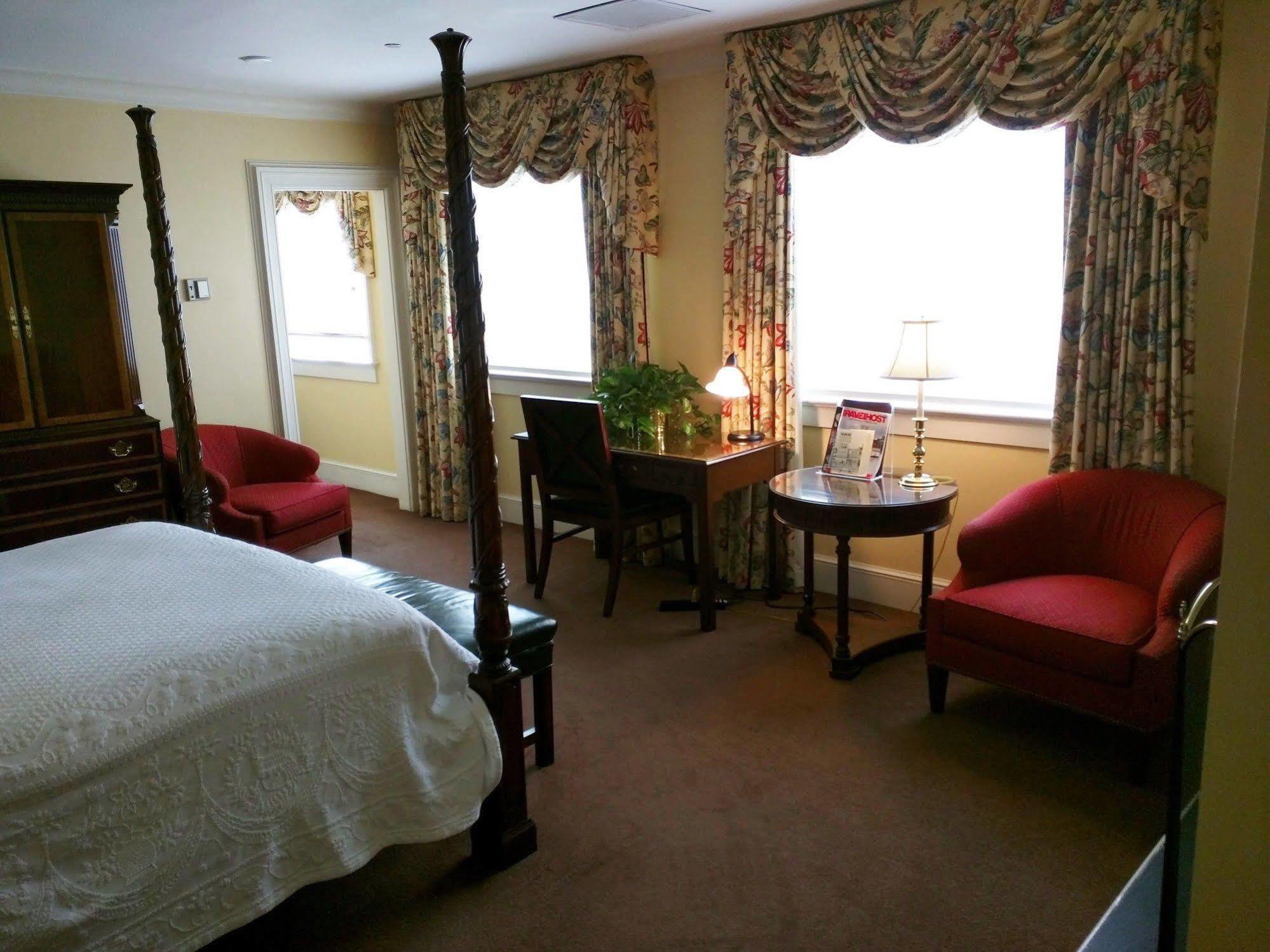 Planters Inn On Reynolds Square (Adults Only) Савана Екстериор снимка