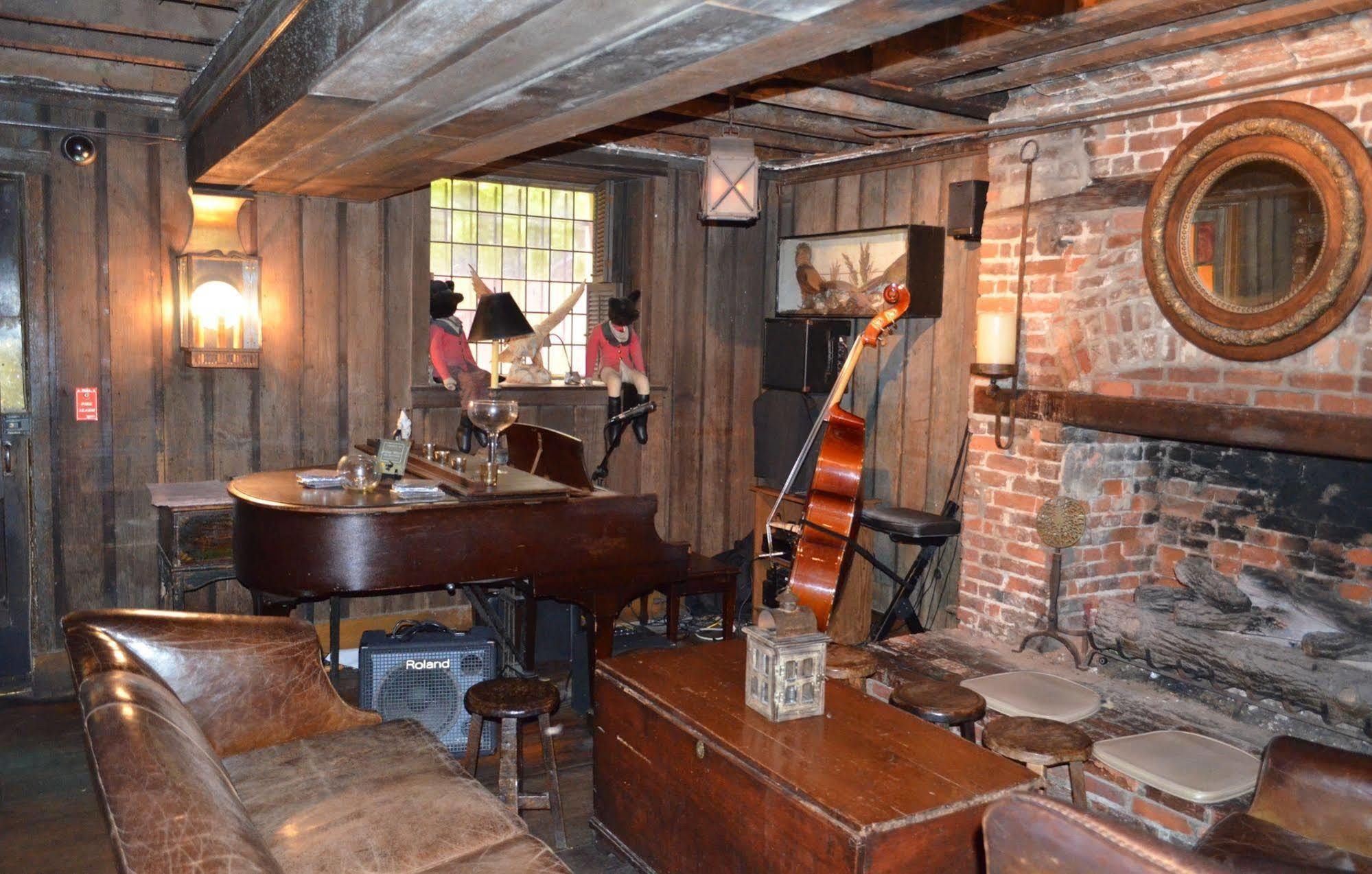 Planters Inn On Reynolds Square (Adults Only) Савана Екстериор снимка
