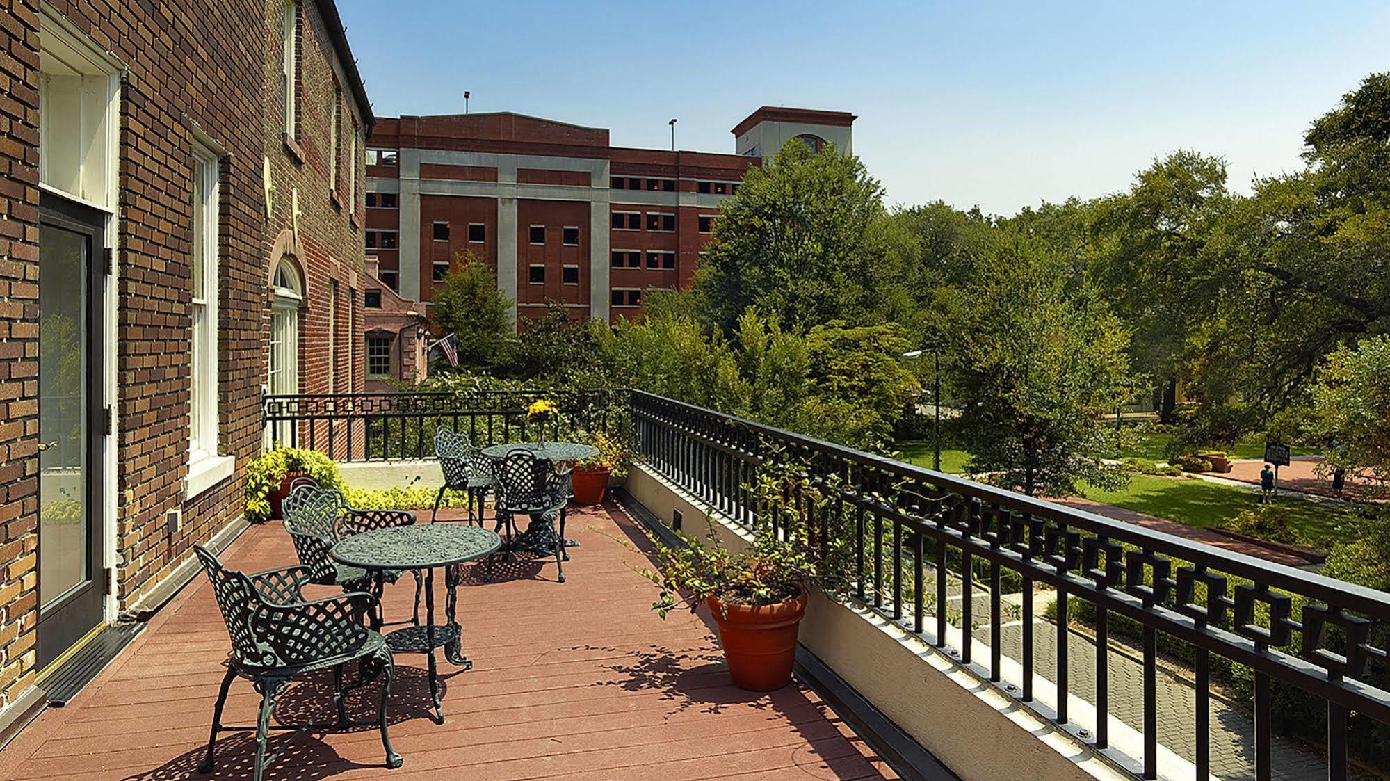 Planters Inn On Reynolds Square (Adults Only) Савана Екстериор снимка