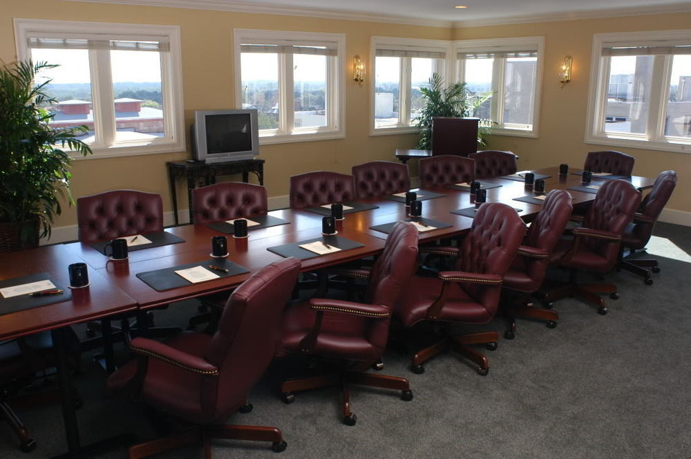 Planters Inn On Reynolds Square (Adults Only) Савана Бизнес снимка
